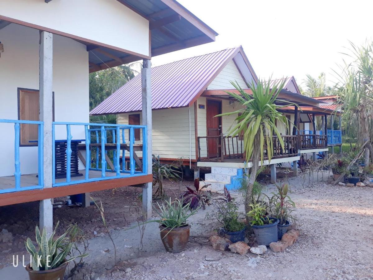 Blue Sky Bungalow เกาะจำ ภายนอก รูปภาพ