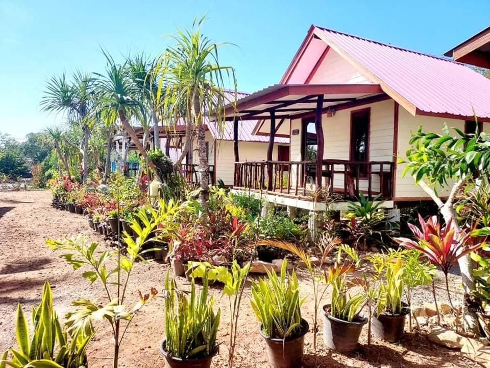 Blue Sky Bungalow เกาะจำ ภายนอก รูปภาพ