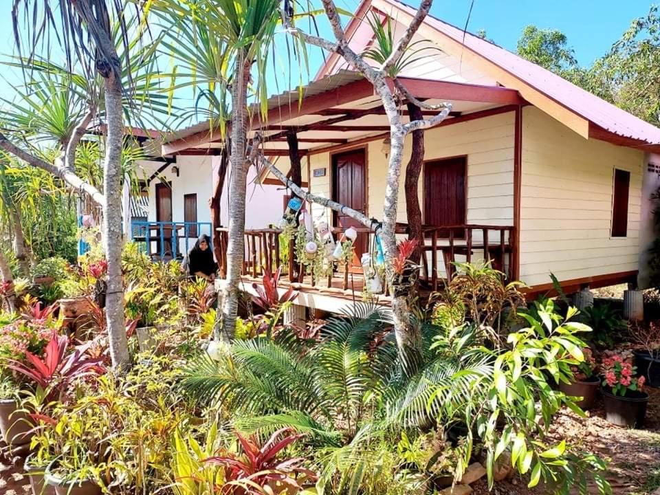 Blue Sky Bungalow เกาะจำ ภายนอก รูปภาพ